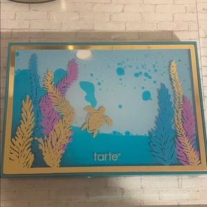 Tarte high tides and good vibes